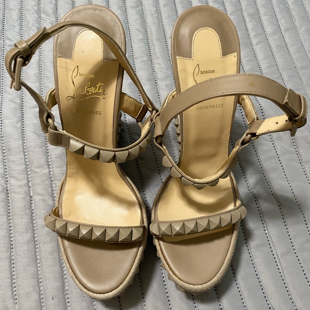 Christian Louboutin Nude Cataclou 140 Leather Espadrilles